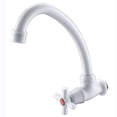 Grifo de agua de cuello de cisne ABS moderno con acabado de superficie cromada, grifo de plástico de una sola manija montado en la pared