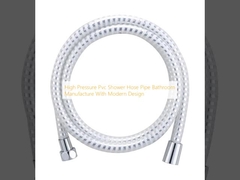 Fabricación de tubos de ducha de PVC de alta presión con diseño moderno